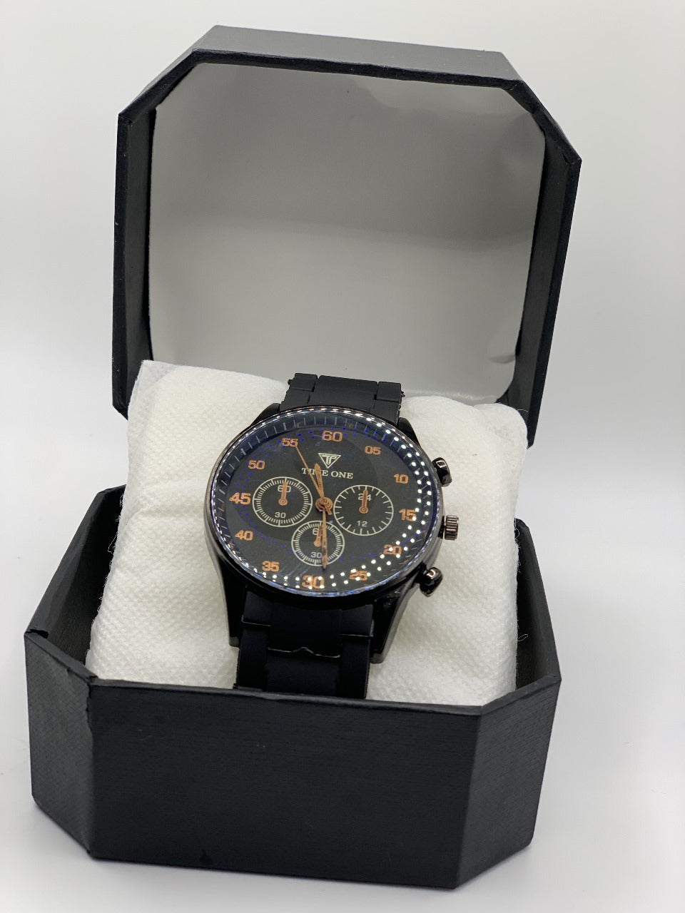 Fashion Watch – Durable Plastic Chain, Dual Color Options (Black)