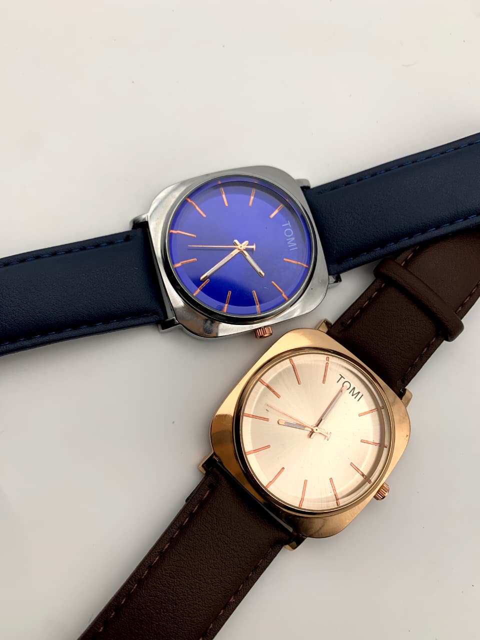 Premium Pure Leather Fashion Watch for Men – Dual Color Options