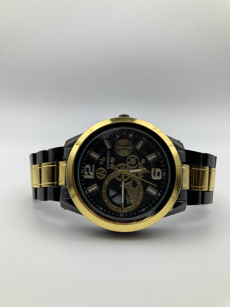 Premium Men’s Watch – Black Metal Strap with Golden Crown Finish, Dual Color Options